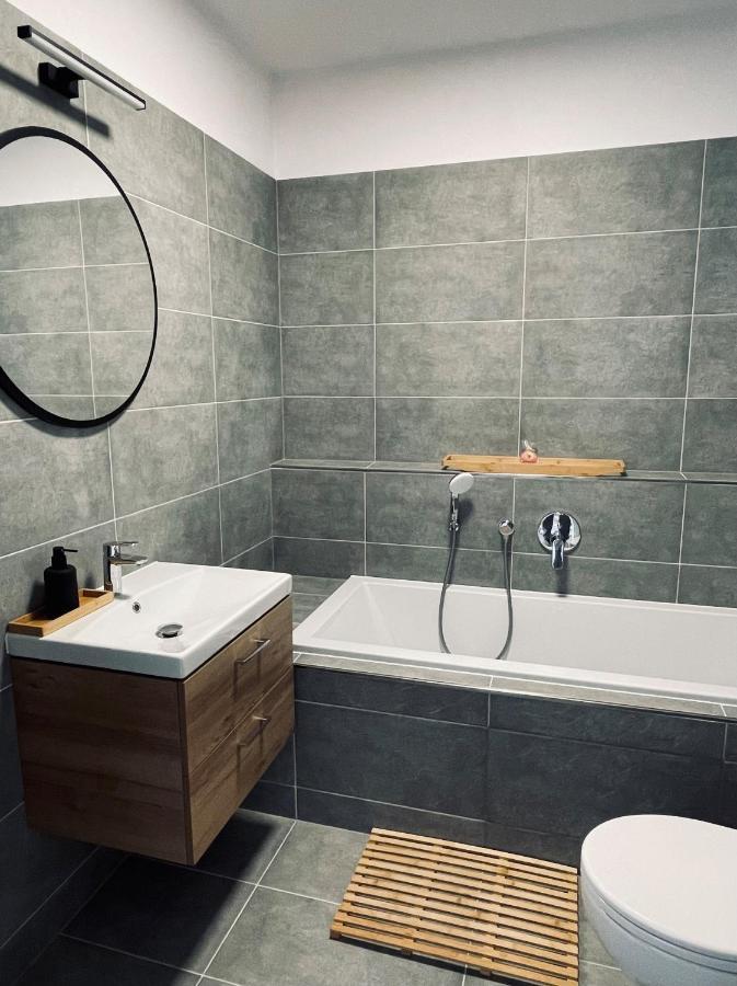 Apartmany 400 Велика Ломниця Екстер'єр фото